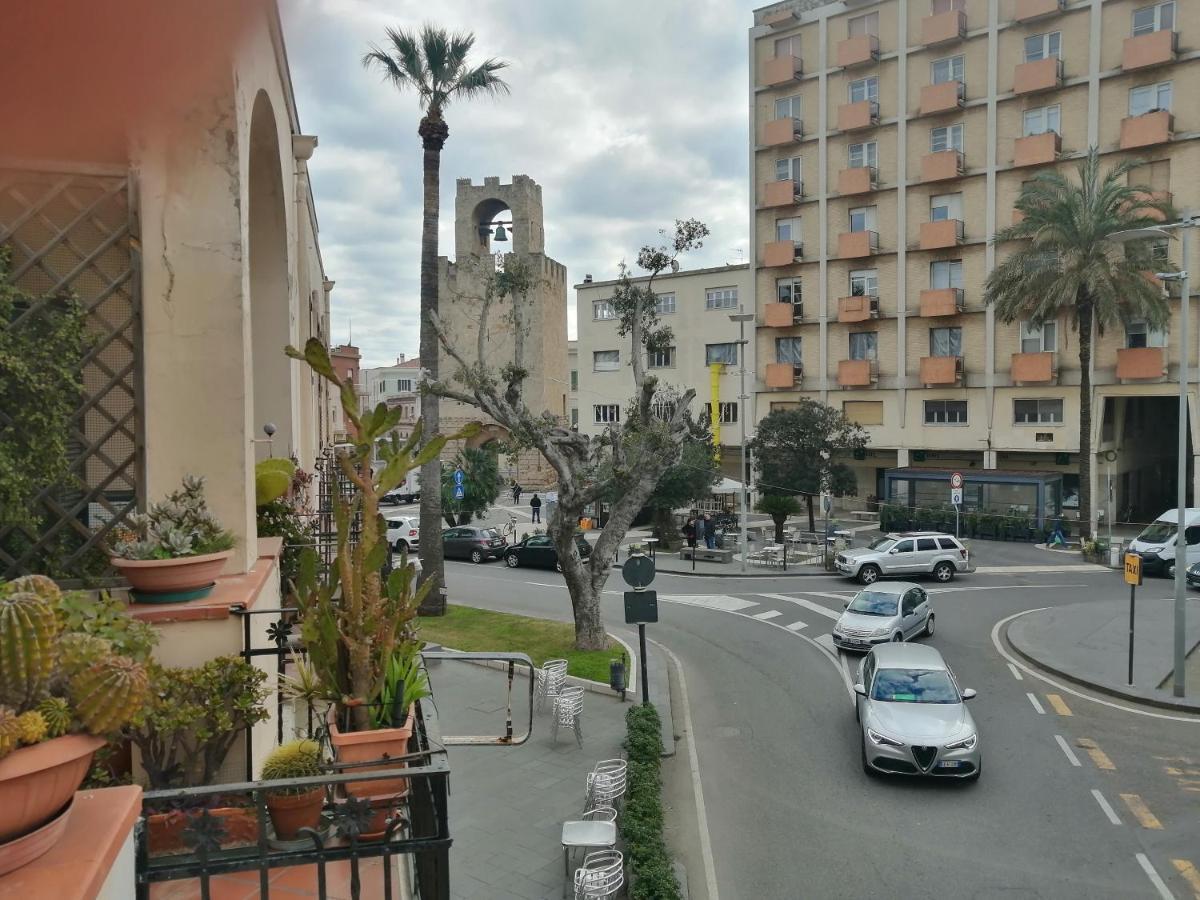 Hotel Residenza Schinardi Oristano Esterno foto