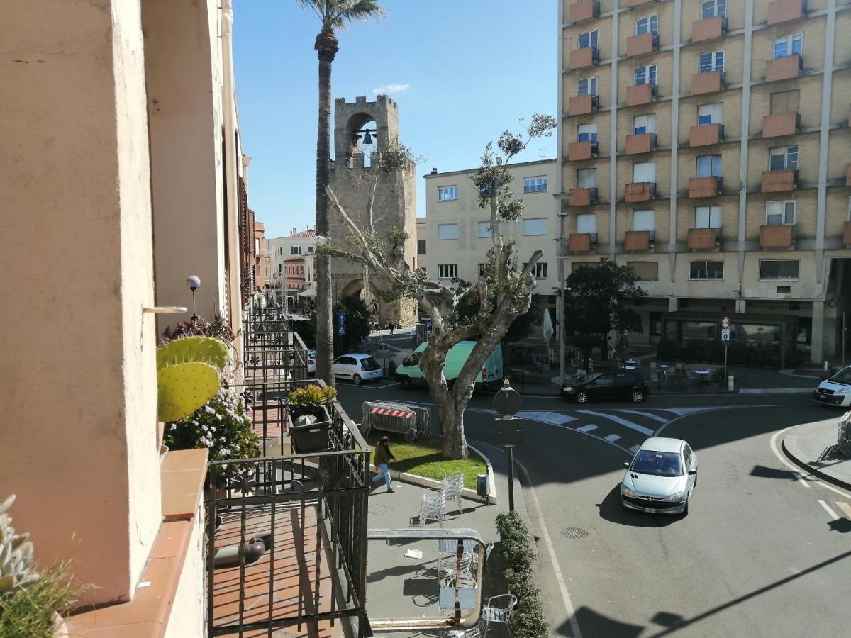Hotel Residenza Schinardi Oristano Esterno foto